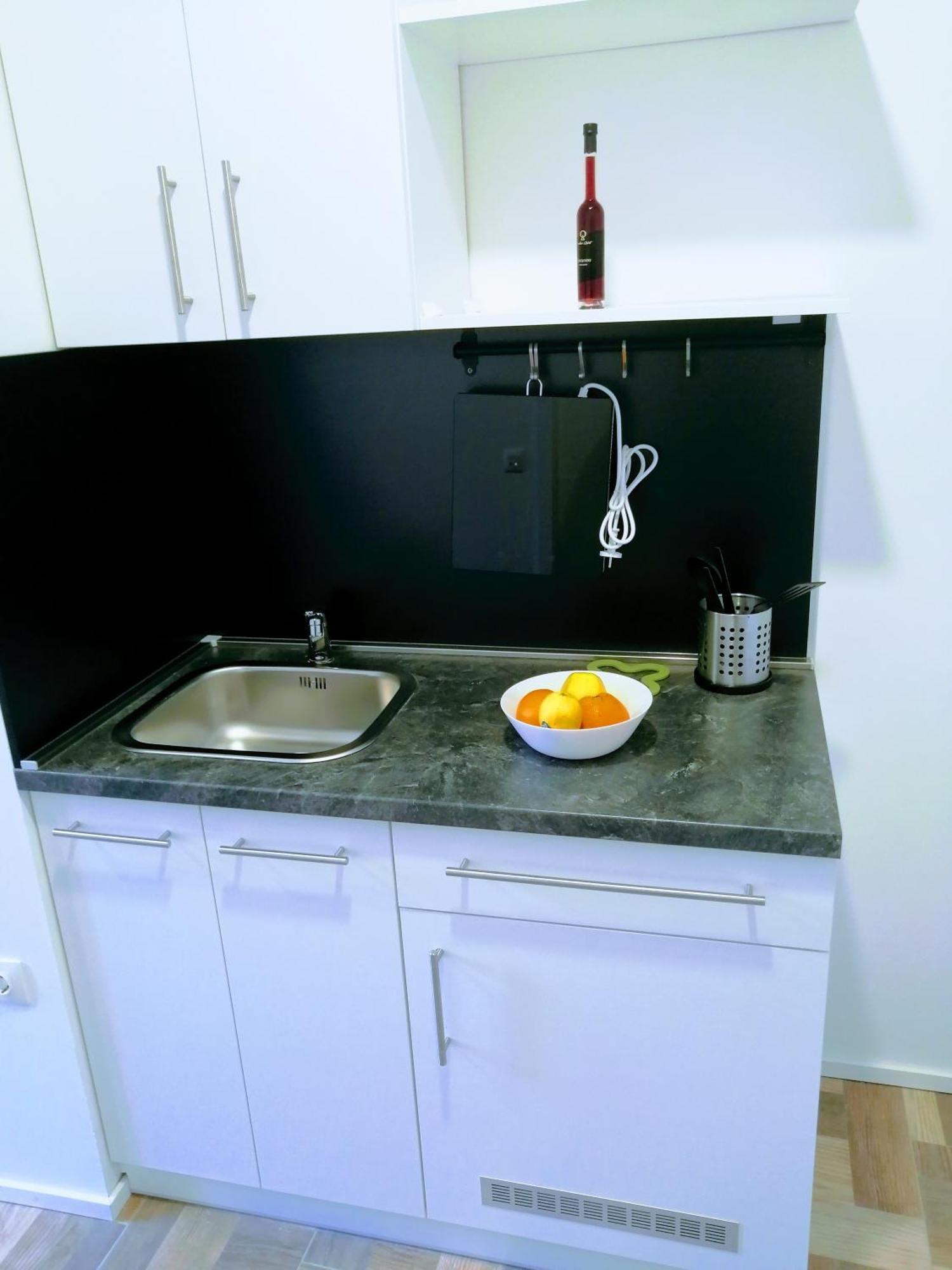 Zpula Center Studio Apartments ภายนอก รูปภาพ